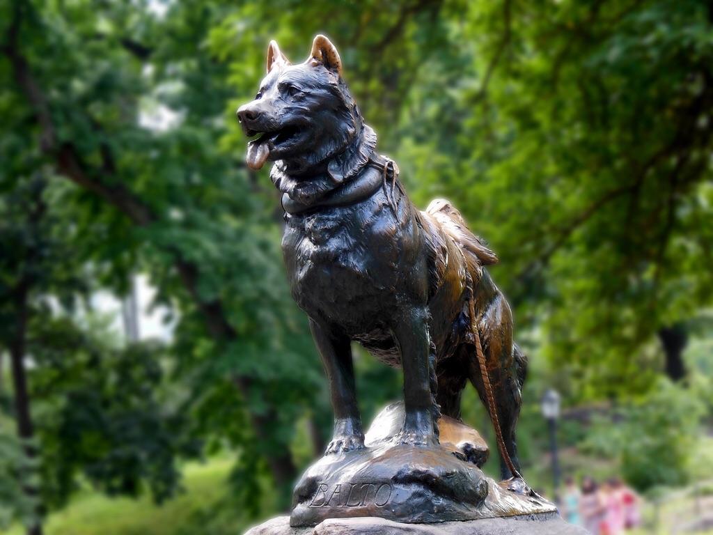 Statue of Balto